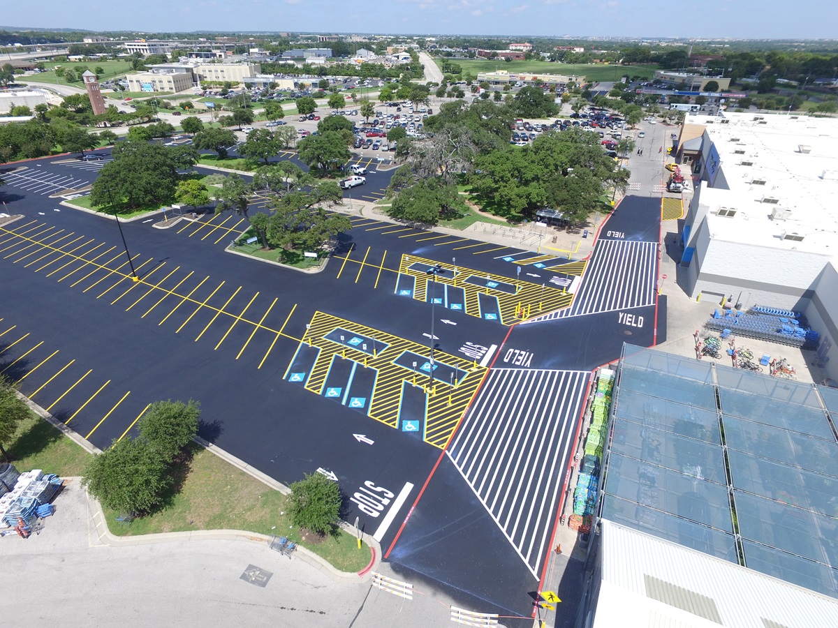 Read more about the article Professional Parking Lot Striping & Cost Benefits