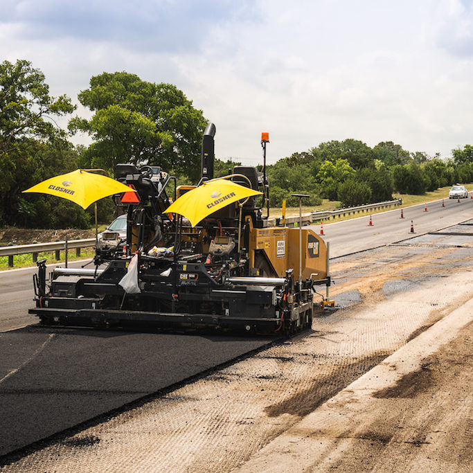 Read more about the article Can asphalt paving be done in the rain?