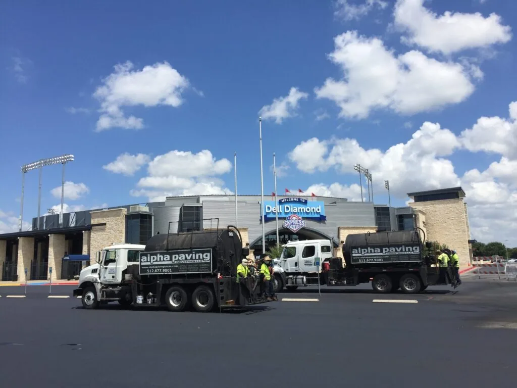 Learn about the factors that have an impact on asphalt paving cost