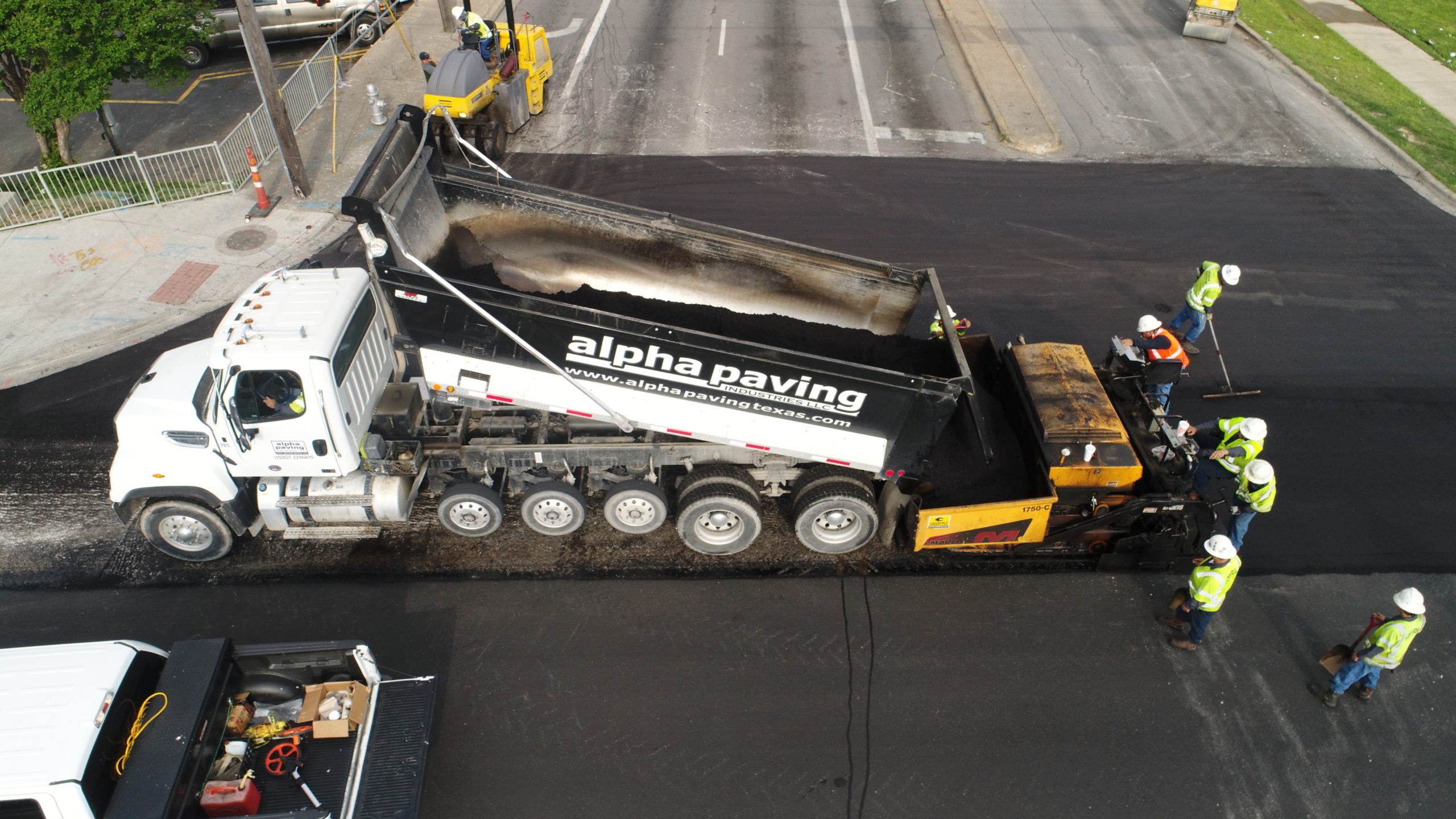 Read more about the article Why Your Asphalt Contractor Should Be Fully Insured