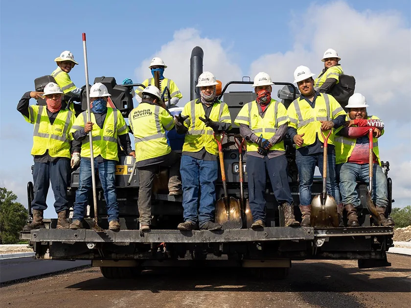 Read more about the article Asphalt Overlay or Replacement: Which Is the Best Choice for You?
