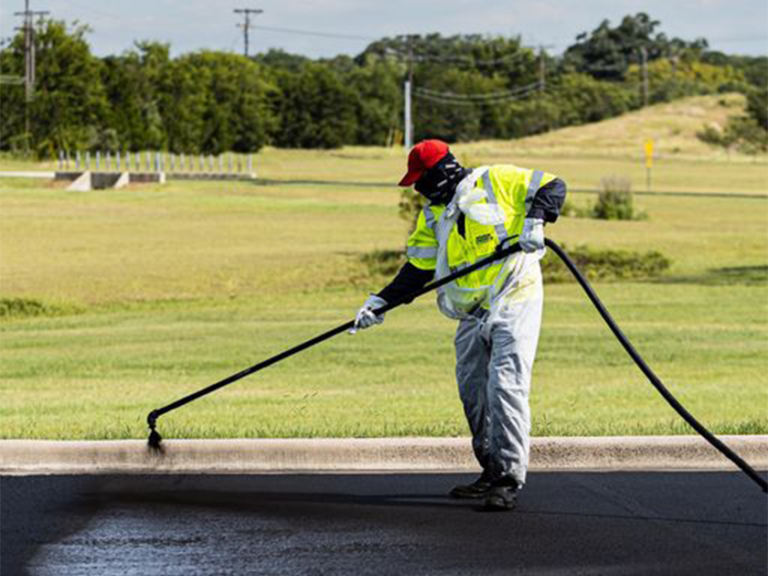 Why Summer Is The Best Time For Asphalt Sealcoating | Alpha Paving ...