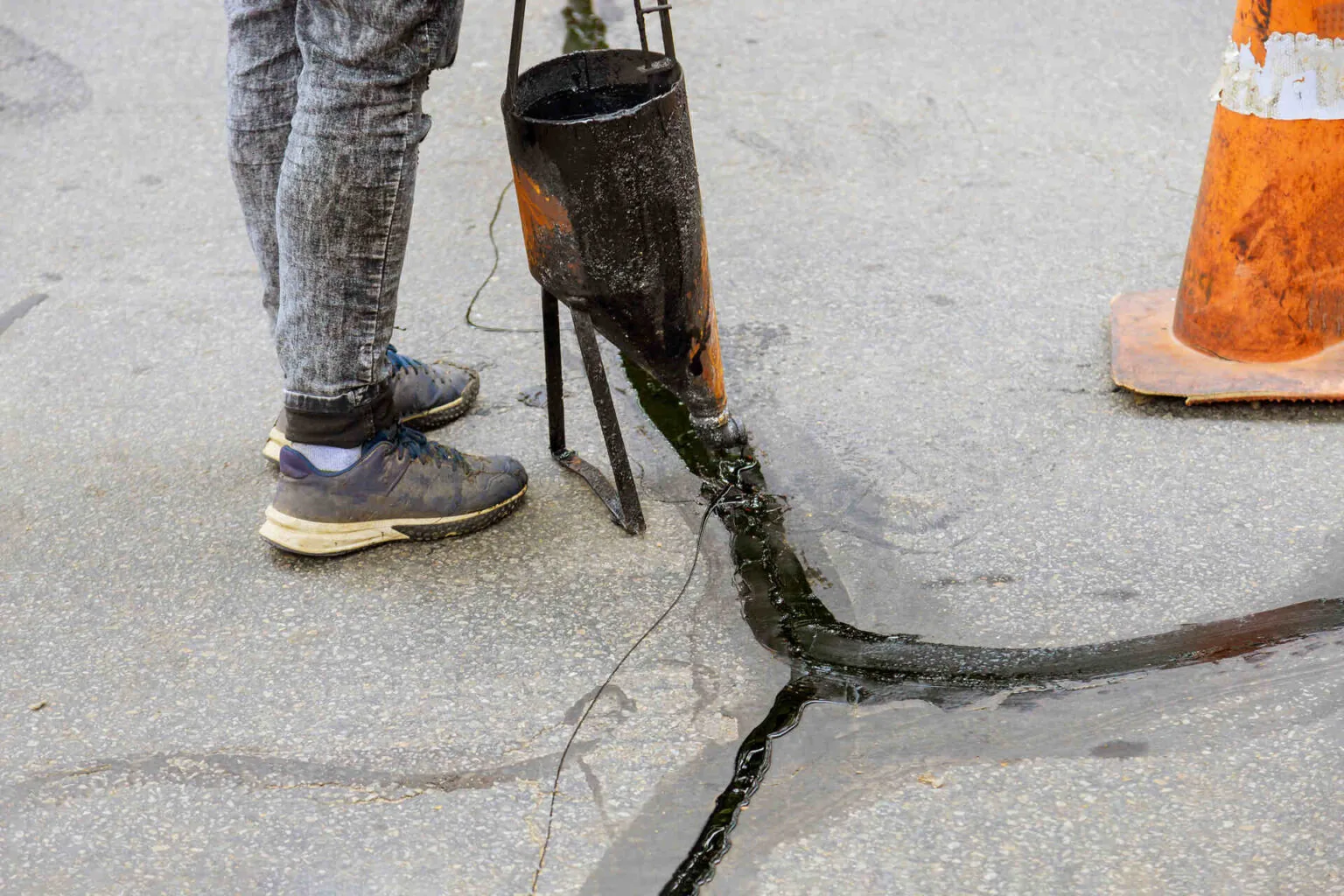 alpha paving crack filling