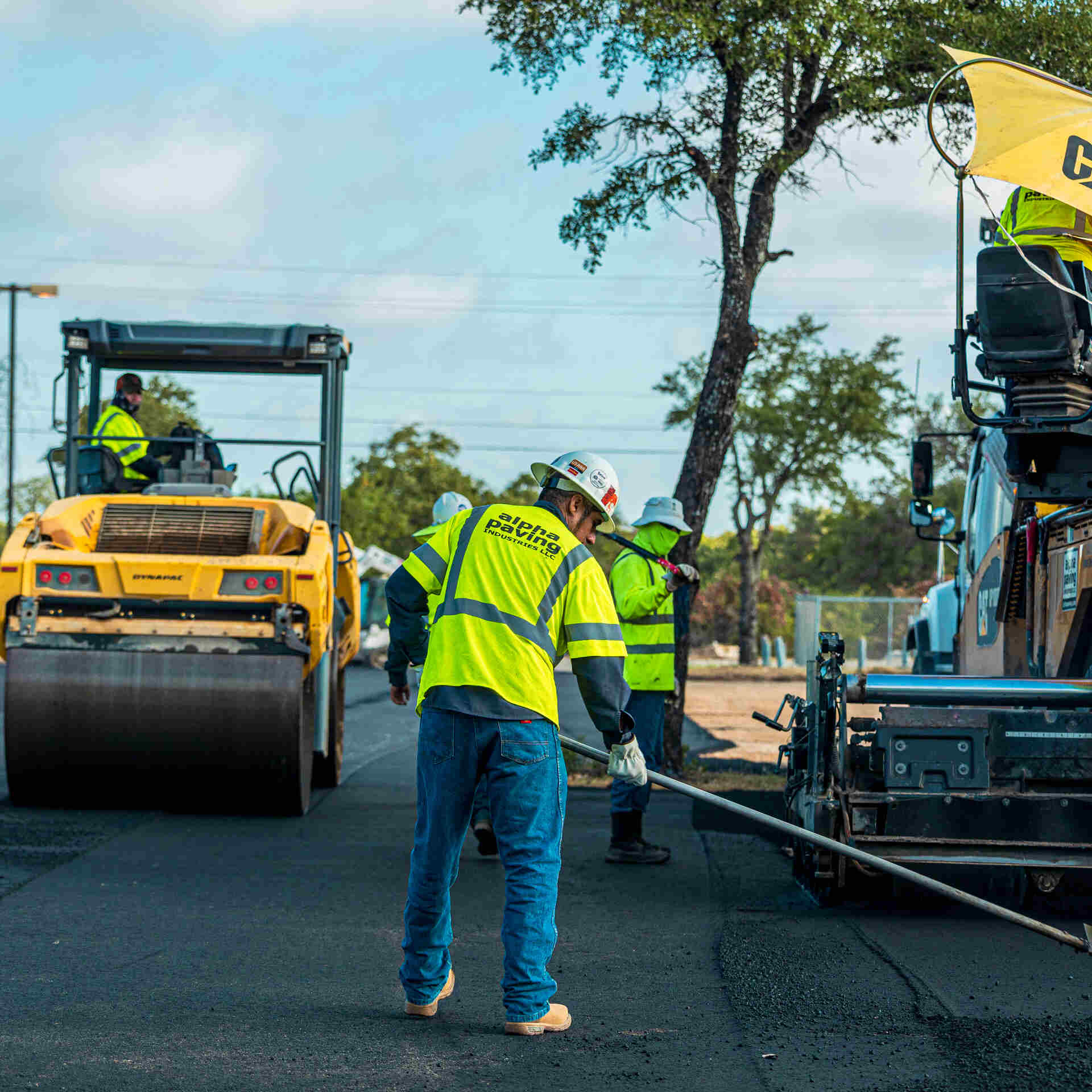 Expert Concrete & Asphalt Paving Contractors in Houston, TX