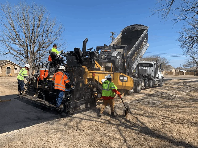 Read more about the article What Is the Most Efficient Asphalt Resurfacing Process?