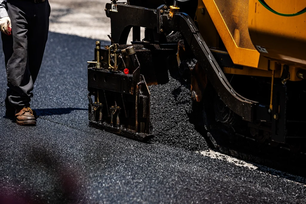 asphalt paving