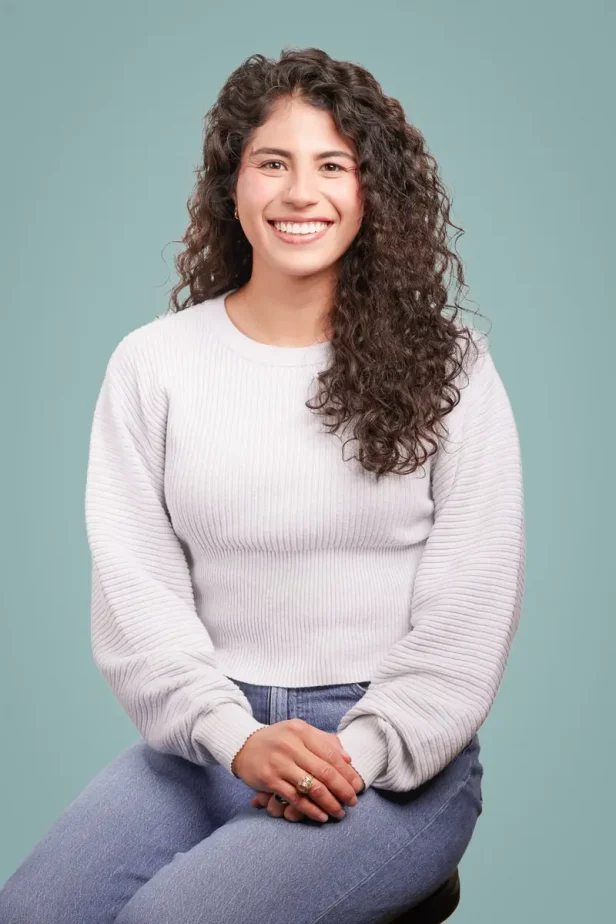 Alisia Pena Headshot