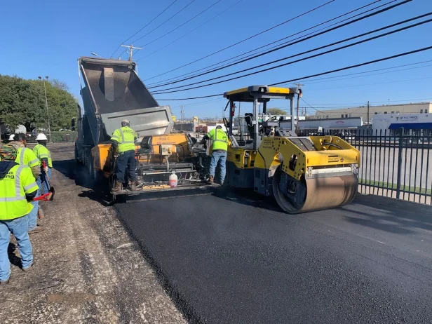 asphalt paving
