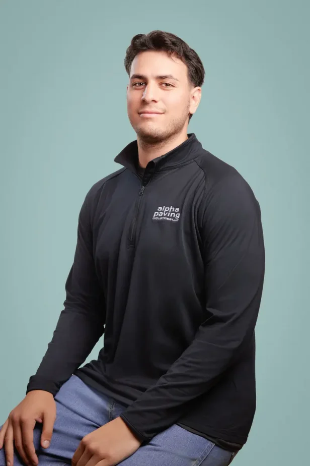Noah Vasquez Headshot
