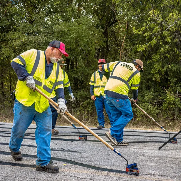 alpha paving asphalt crack filling