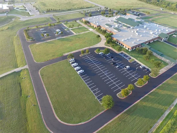 The Total Guide to Asphalt Sealcoating in Austin