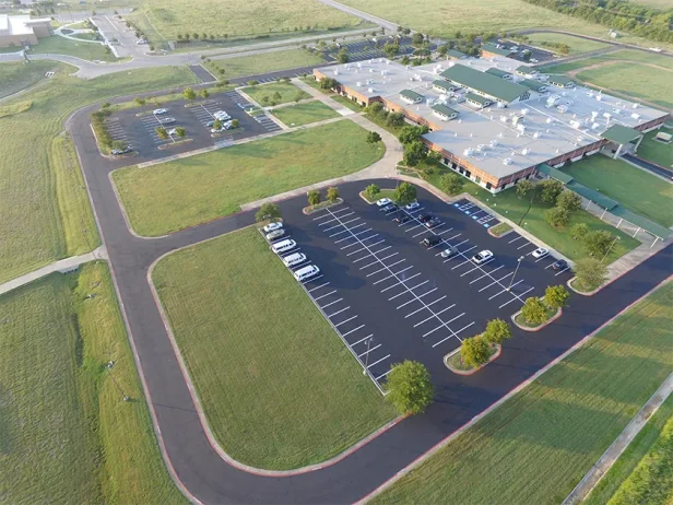 The Total Guide to Asphalt Sealcoating in Austin