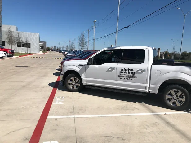 What Are the Types and Meanings of Pavement Markings? austin pavement markings